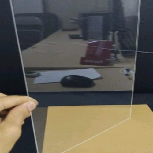 Poly đặc 5ly trong khổ 1,22m dài 30m - m2