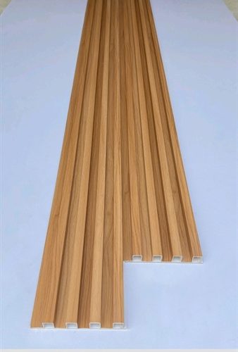 Lam 4 sóng cao TGI màu 820 KT: 169(R) x 24(C) x 2900(D)mm 4S169T24 (1 thùng = 8 tấm) - Tấm