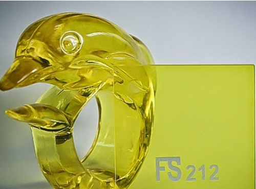 Mica FS 212 màu trong vàng 2ly - Tấm