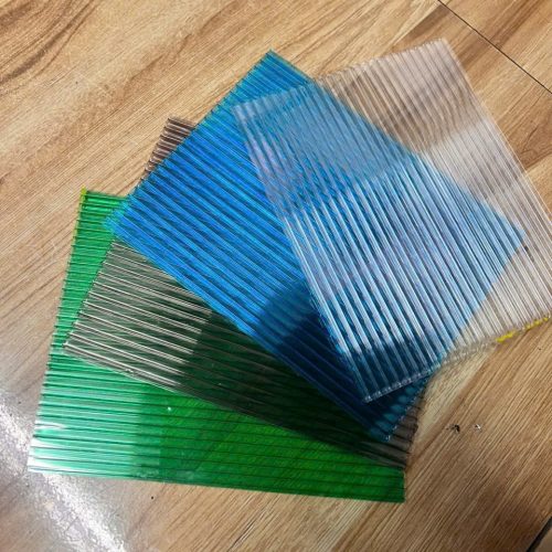 Tấm Poly lợp lấy sáng