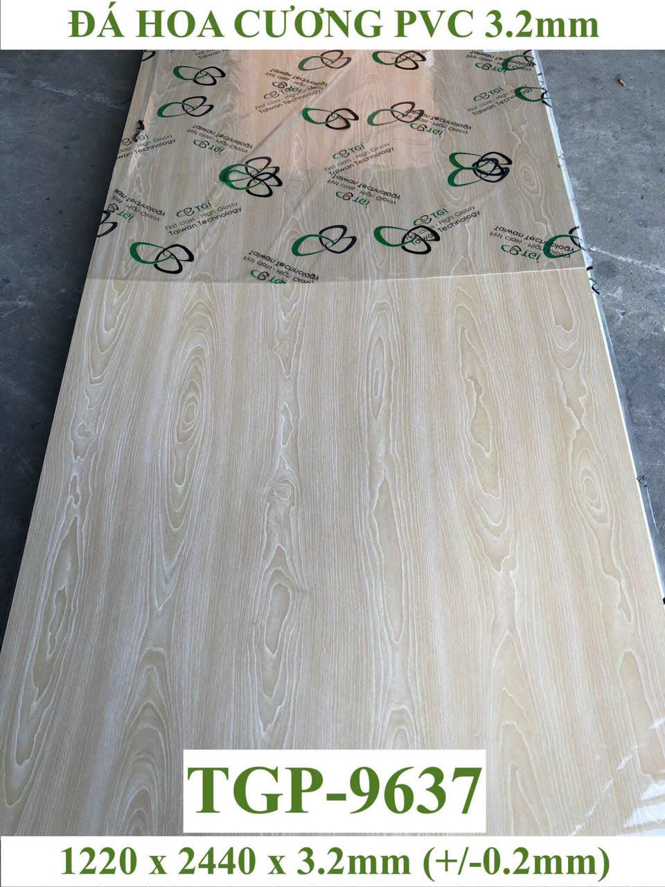 z7002706787424_feb1266d4a0e293f11f3c12dadf6c016